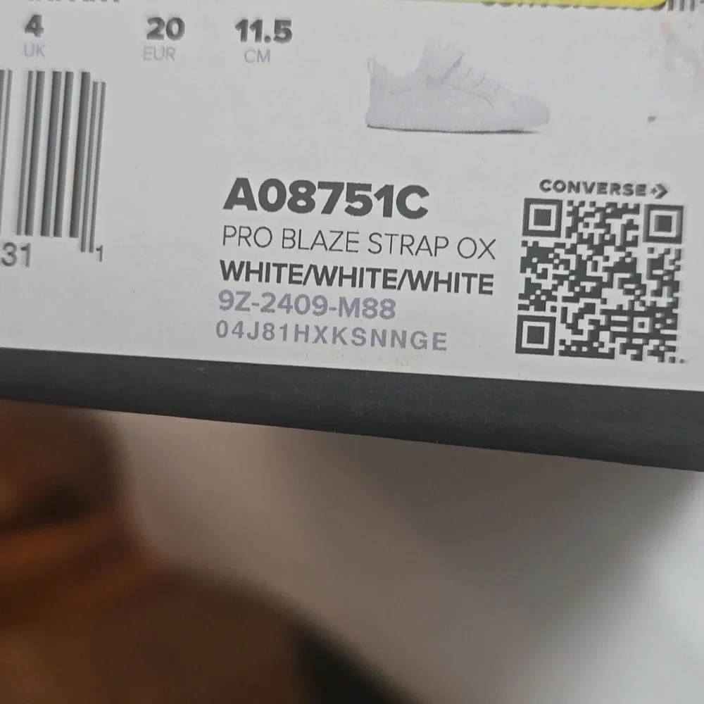 Converse Pro Blaze Strap OX Kids‎ White Sneakers